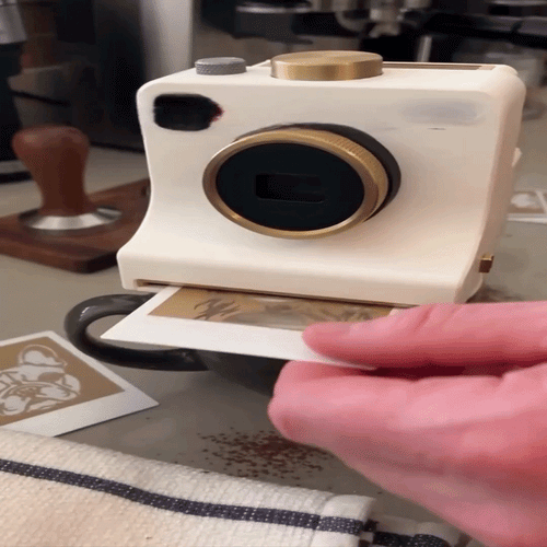 BrewCam™ Coffee Art Press + 12 Stencil Cards